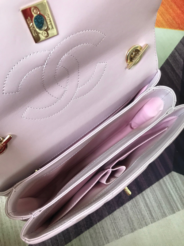 CL FLAP BAG WITH TOP HANDLE