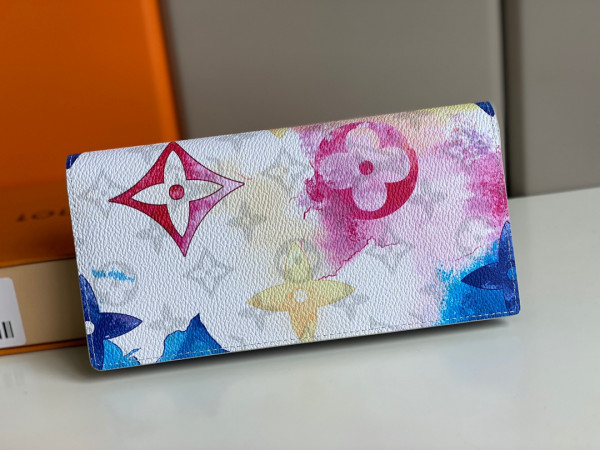 l**is V*t*n brazza wallet