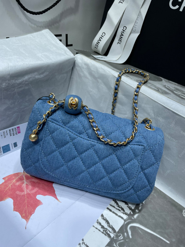 CL FLAP BAG