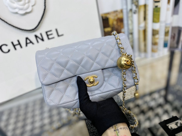 CL FLAP BAG
