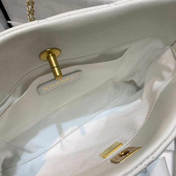 CL HOBO HANDBAG