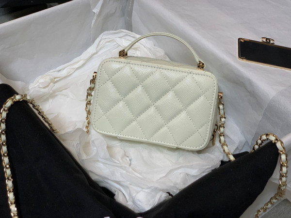 CL VANITY CASE