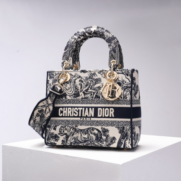 D*or medium lady d-lite bag