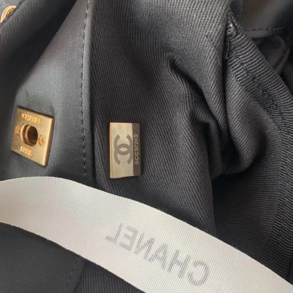 CL TOTE BAG