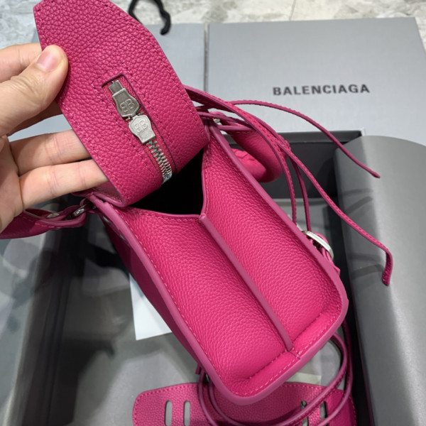Ba*len*cia*ga neo classic mini top handle bag