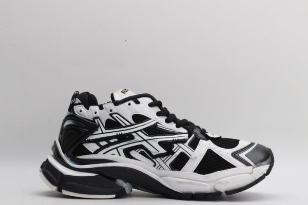 Ba*len*cia*ga runner sneaker