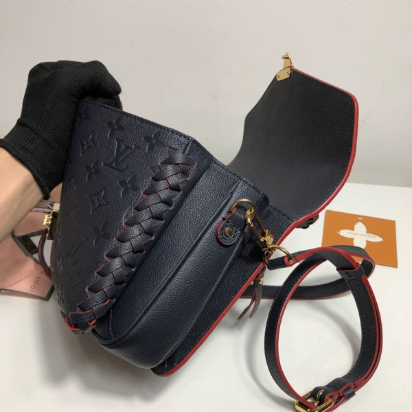l**is V*t*n pochette metis
