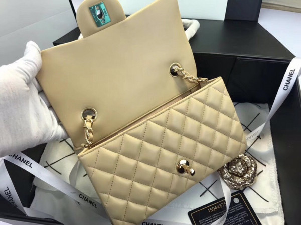 CL Flap Bag Lambskin 20CM