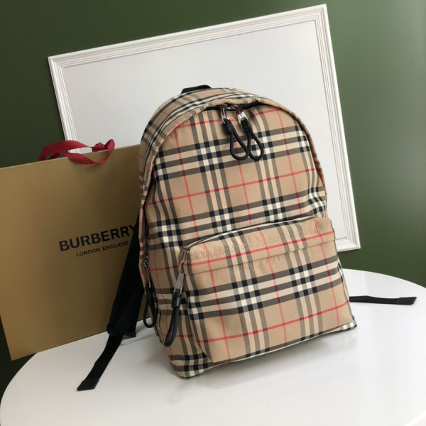B**rry vintage check nylon backpack