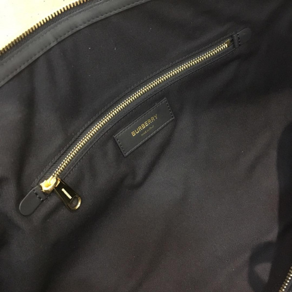 B**rry barrel bag