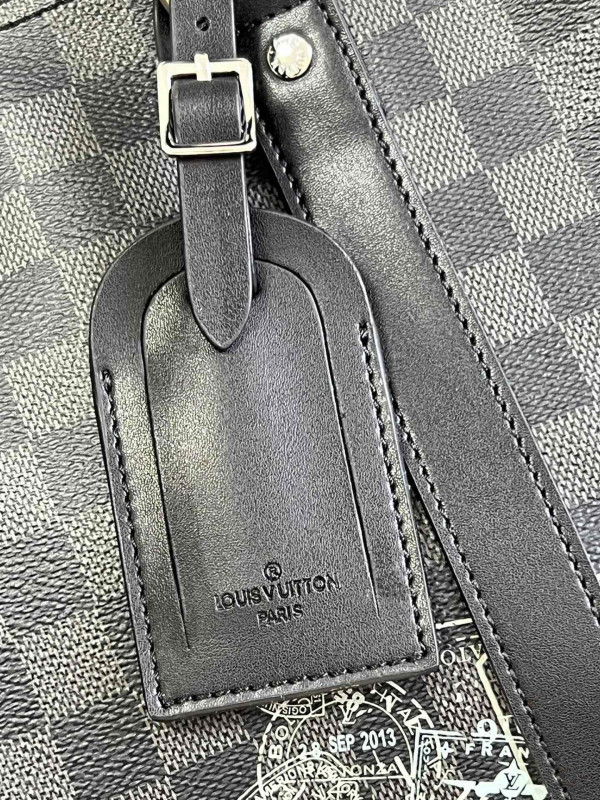 l**is V*t*n keepall bandouliÈre 50