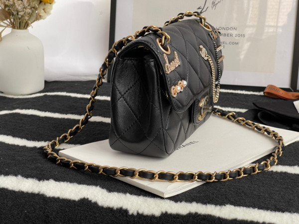 CL FLAP BAG