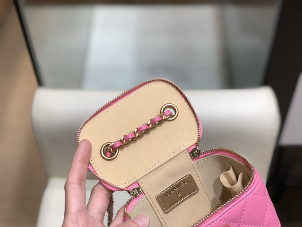 CL VANITY CASE