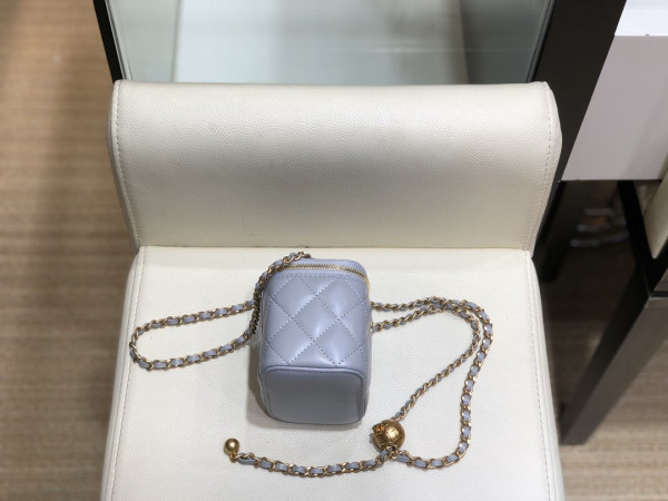 CL VANITY CASE