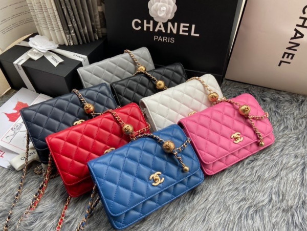 CL CHAIN WALLET