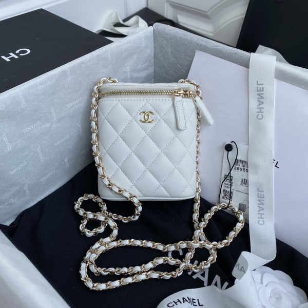 CL VANITY CASE