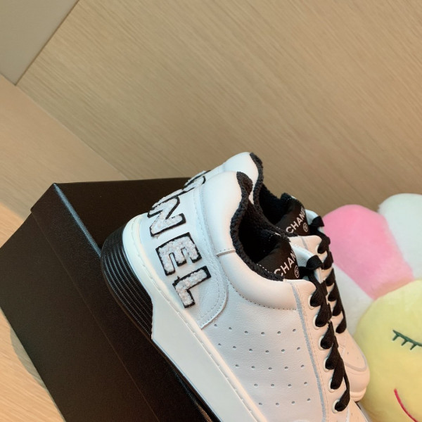 CL TRAINERS