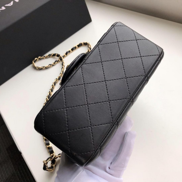 CL FLAP BAG 17CM