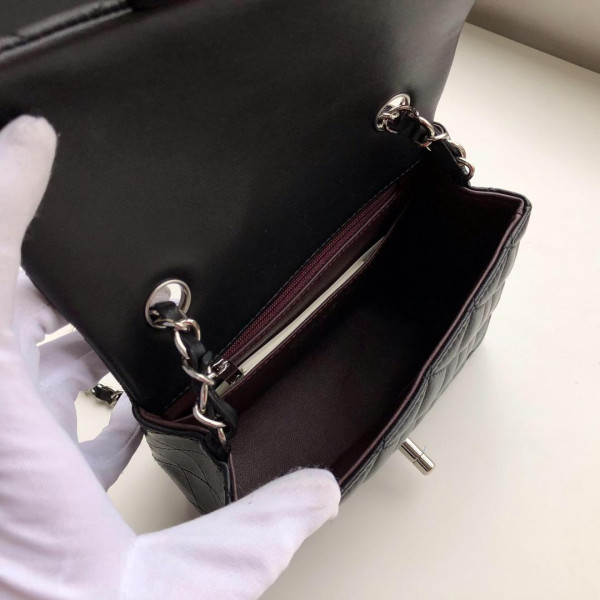 CL FLAP BAG 17CM