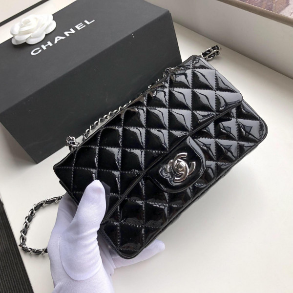 CL FLAP BAG 20CM