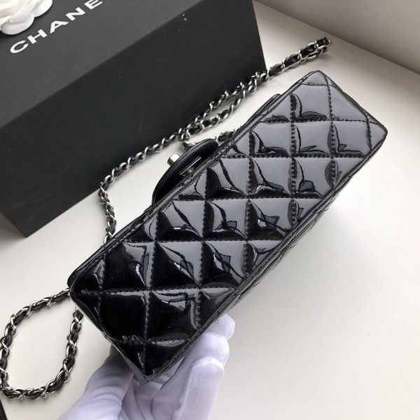 CL FLAP BAG 20CM