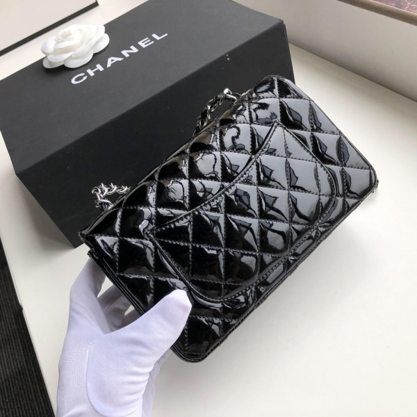 CL FLAP BAG 20CM