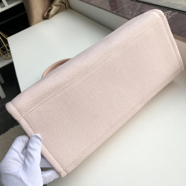 CL TOTE BAG