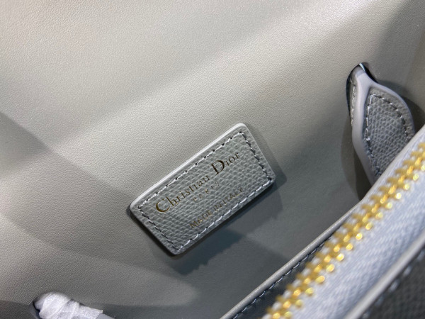 D*or large st honorÉ tote