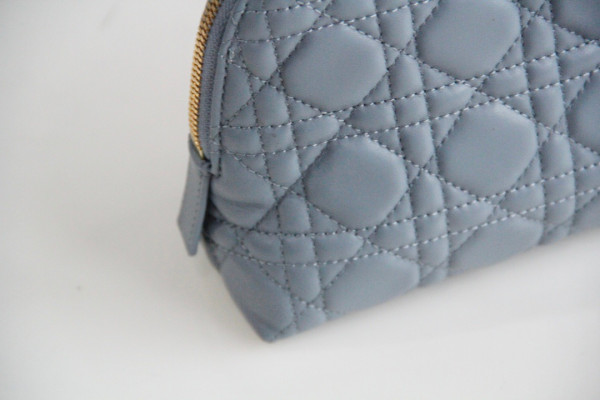 D*or caro beauty pouch