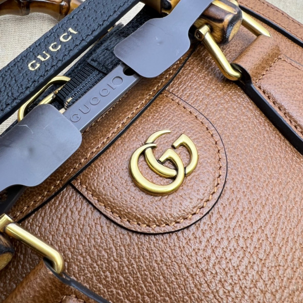 G*u*i diana mini tote bag