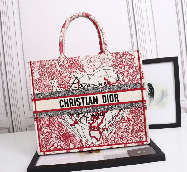 large D*or book tote