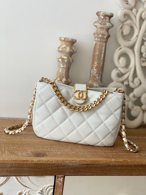 CL HOBO HANDBAG