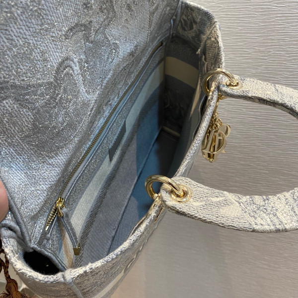 D*or large lady d-lite bag