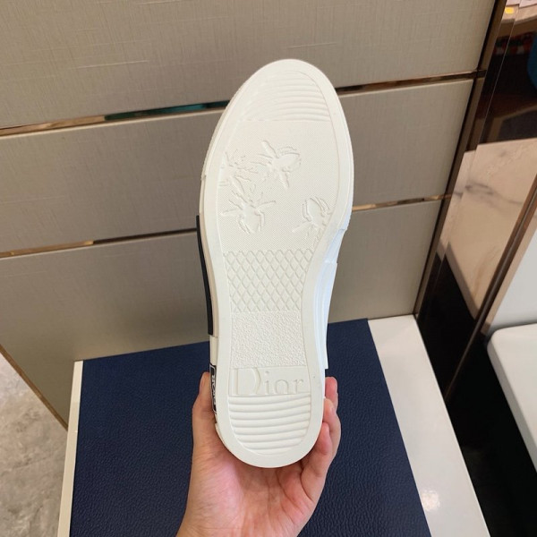 D*or b23 oblique low top sneaker
