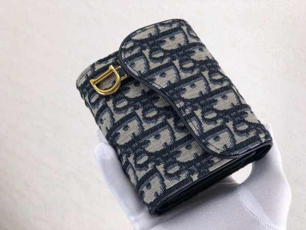 D*or wallet