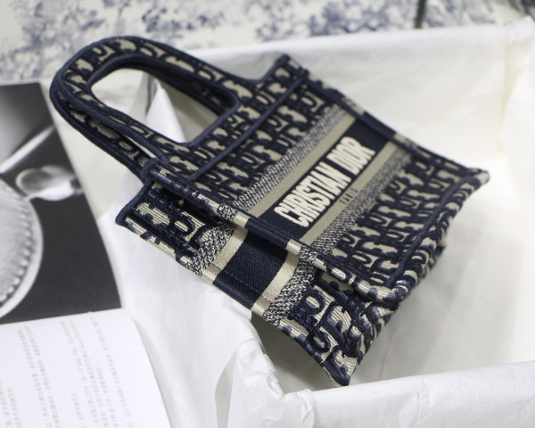 mini D*or book tote