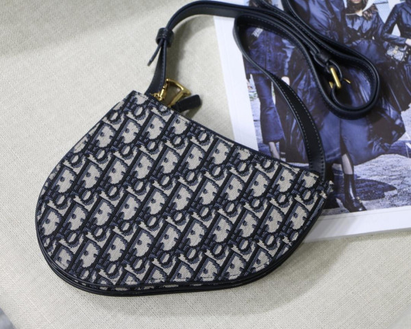 D*or oblique saddle bag