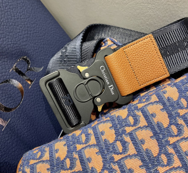 D*or saddle bag