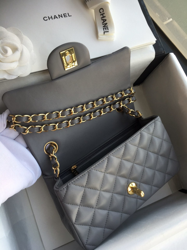 CL FLAP BAG