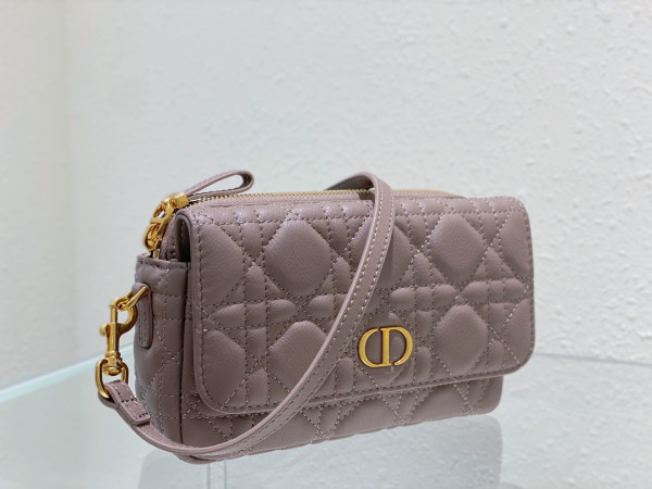 D*or caro pouch with chain