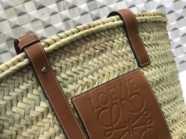 LOEWE BASKET BAG SMALL/MEDIUM