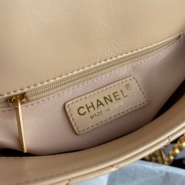CL SMALL FLAP BAG