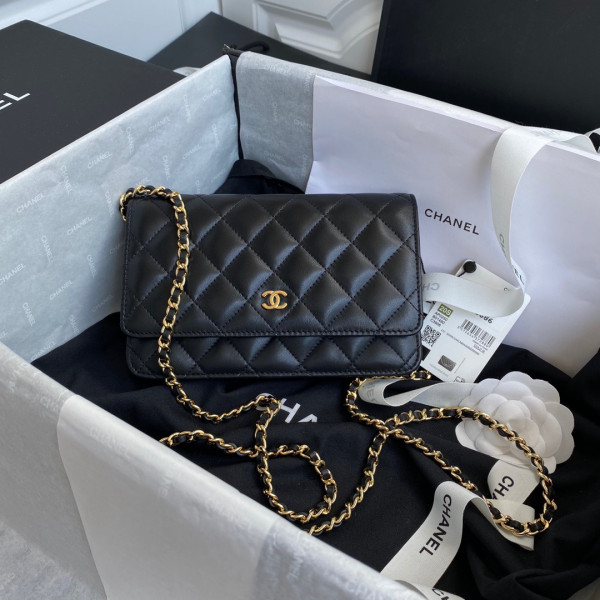 CL CHAIN WALLET LAMBSKIN NEW EDITION