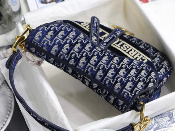 D*or saddle bag in velvet