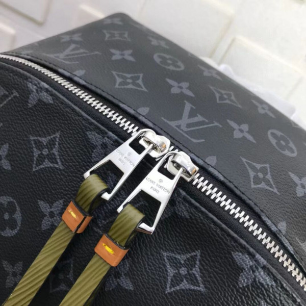l**is V*t*n backpack