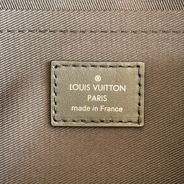 l**is V*t*n city keepall