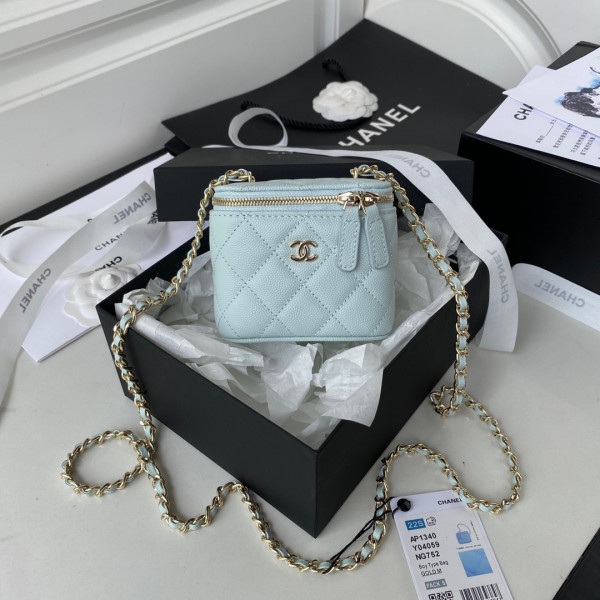 CL SMALL VANITY WITH CHAIN