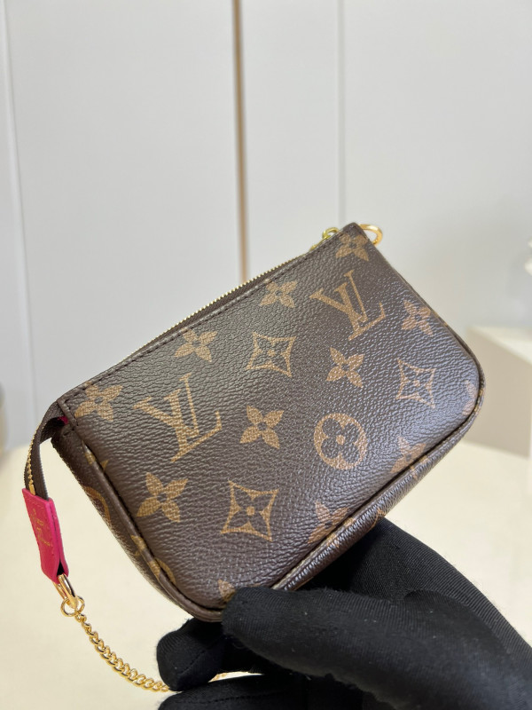 l**is V*t*n mini pochette accessoires