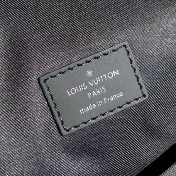 l**is V*t*n backpack