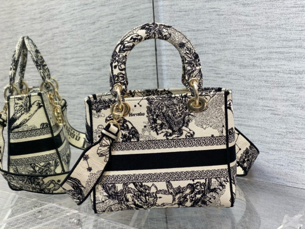 D*or medium lady d-lite bag